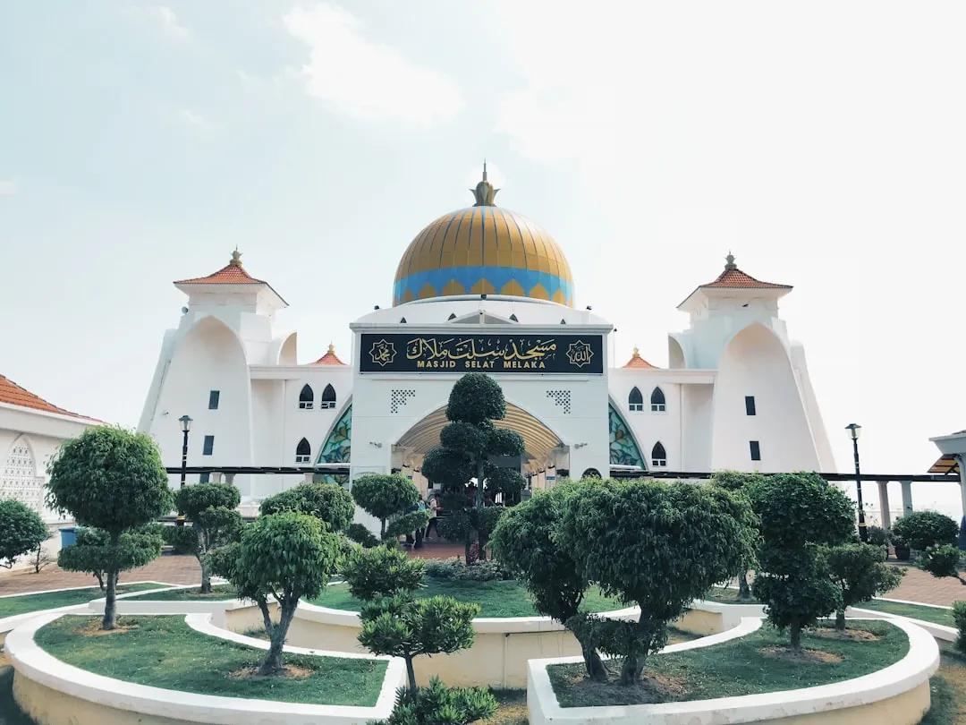 Kampong Masjid Tanah