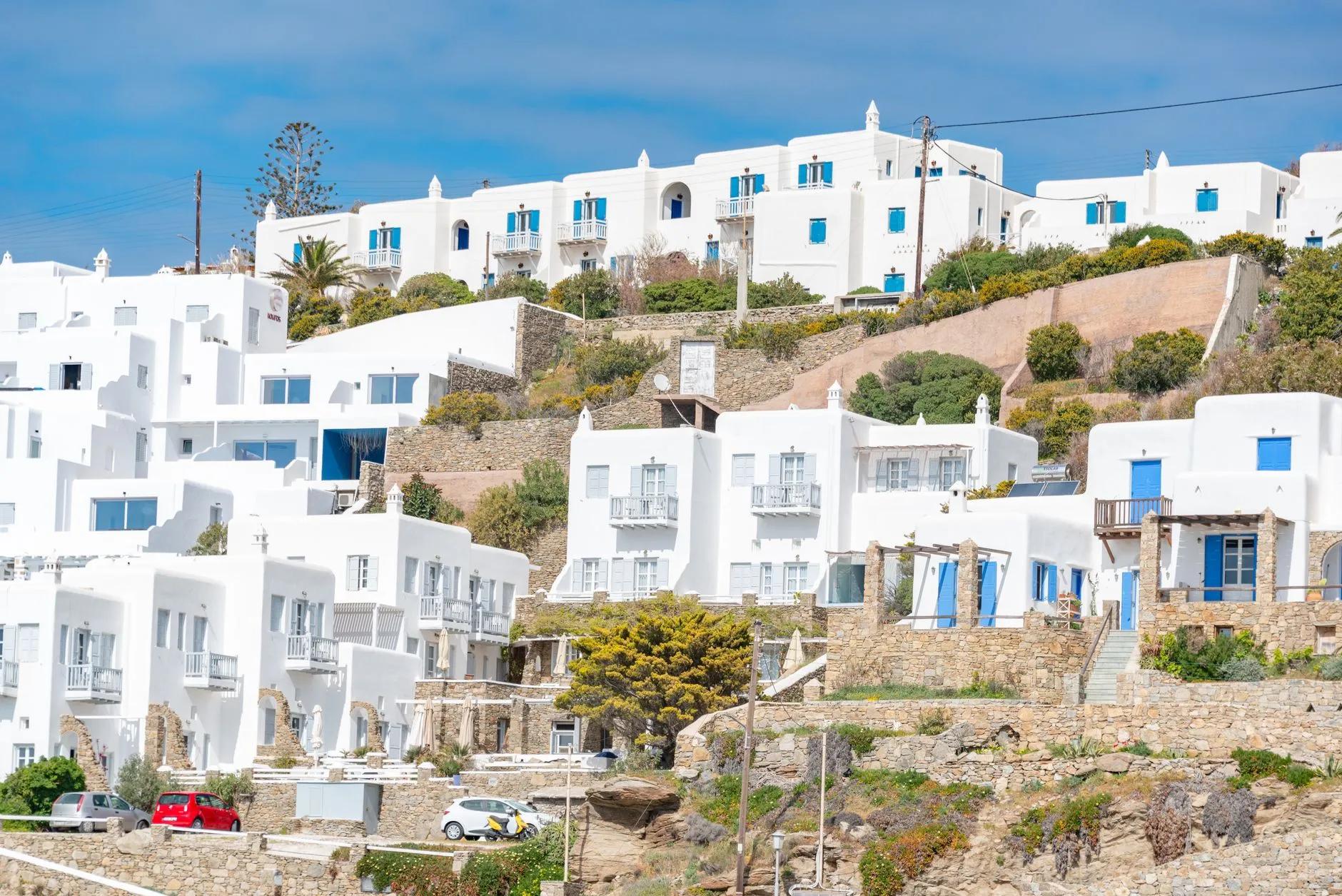Paros