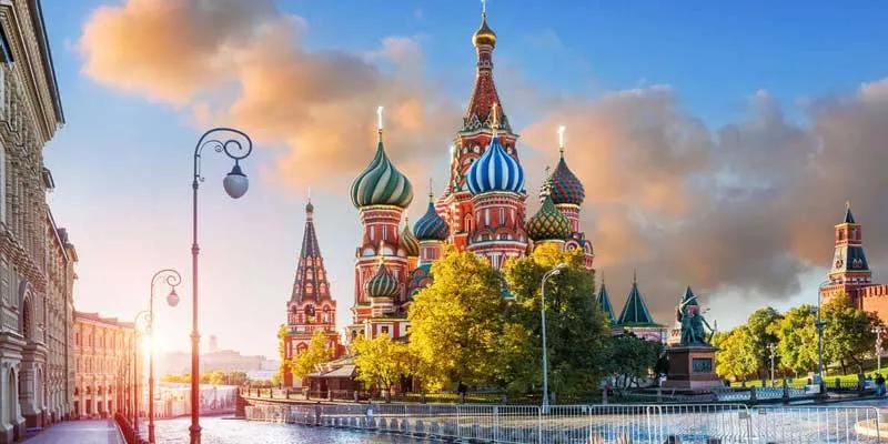 Ankara Çıkışlı Rusya'nın İki Başkenti Moskova & St. Petersburg Ajet İle 5 Gece LED-VKO